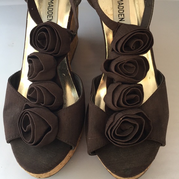 Steve Madden Rose T-Strap Wedges - Picture 2 of 5